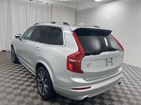 Used 2018 Volvo XC90 T5 Momentum w/ Convenience Package image 6