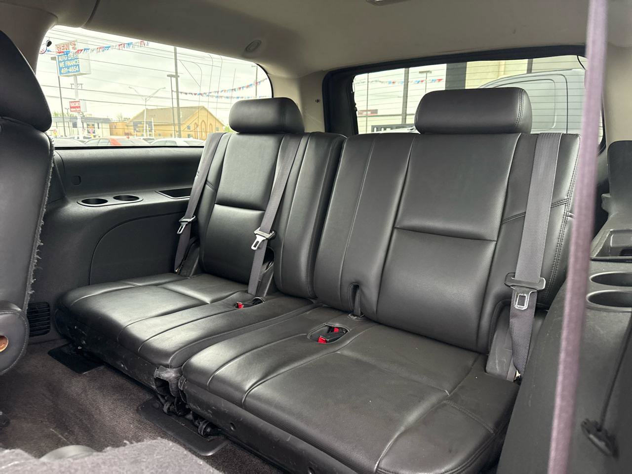 Used 2013 GMC Yukon XL Denali RWD image 18