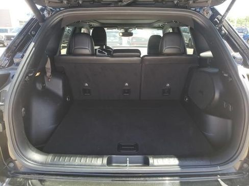 Used 2020 Jeep Cherokee High Altitude AWD/4WD image 6