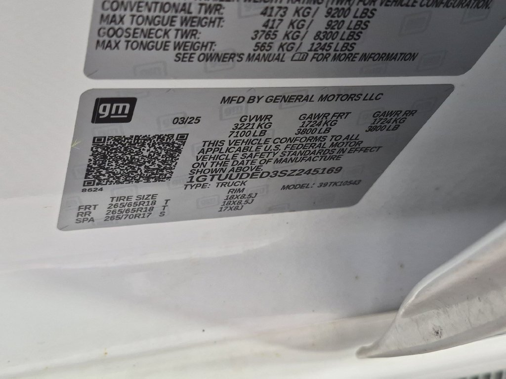 Used 2025 GMC Sierra 1500 SLT AWD/4WD image 38
