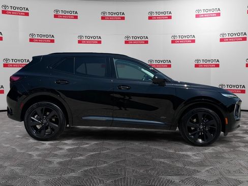 Used 2025 Buick Envision Sport Touring AWD/4WD image 4