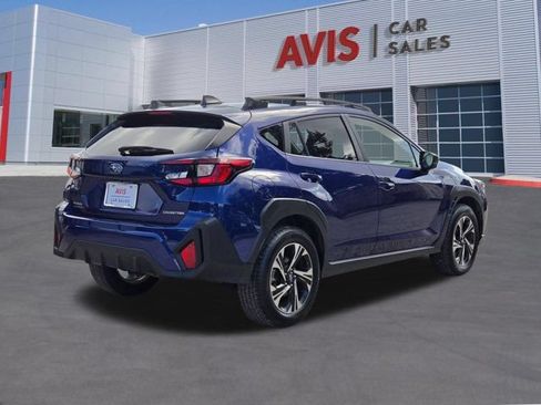 Used 2025 Subaru Crosstrek 2.5i Premium AWD/4WD image 5