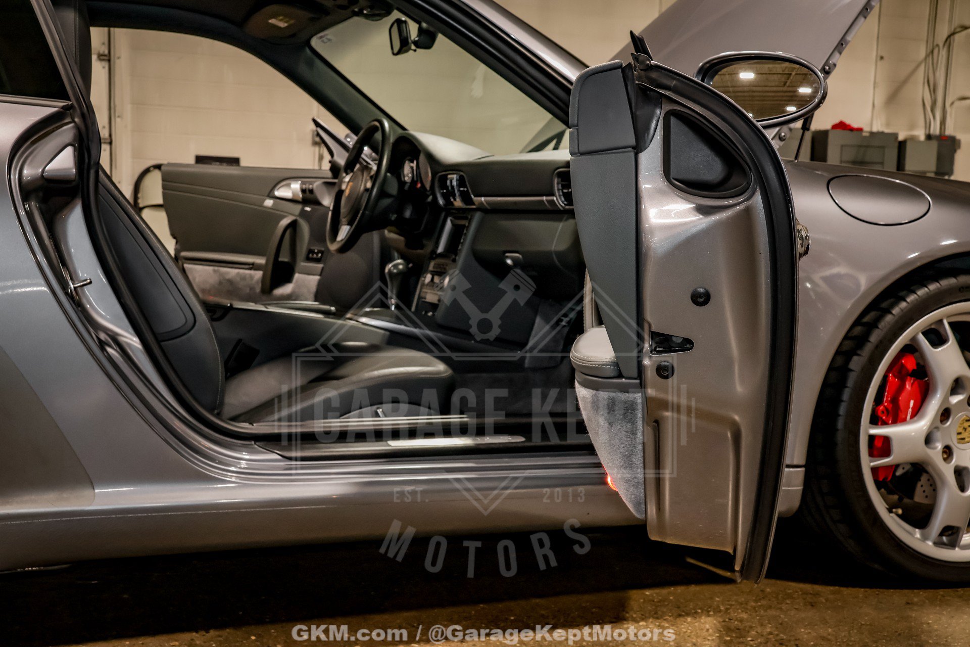 Used 2005 Porsche 911 Carrera S RWD image 69