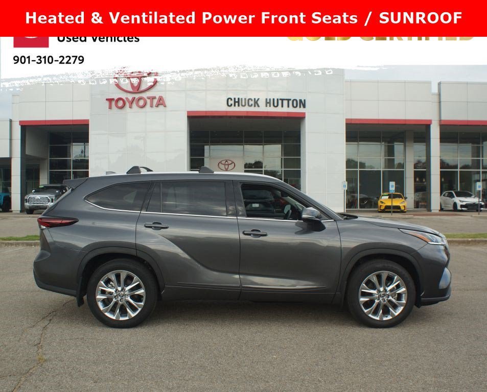 Used 2025 Toyota Highlander Limited AWD/4WD image 1