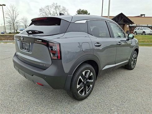 New 2026 Nissan Kicks SV w/ SV Premium Package image 25