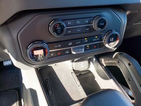 New 2025 Ford Bronco Raptor AWD/4WD image 10