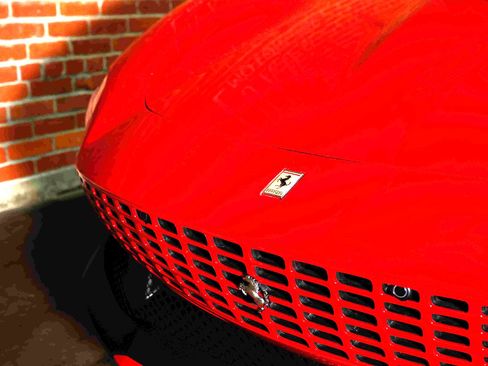 Used 2021 Ferrari Roma image 10