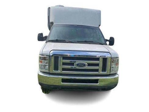 Used 2012 Ford E-350 and Econoline 350 Super Duty image 1