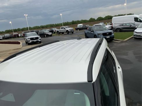 Used 2026 Ford Explorer Active w/ Active Comfort Package image 11