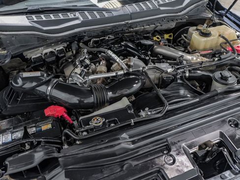 Used 2019 Ford F250 Lariat w/ Lariat Value Package image 56