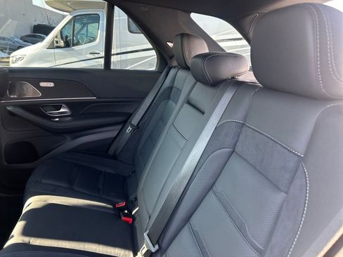 Used 2025 Mercedes-Benz GLE 53 AMG 4MATIC image 26