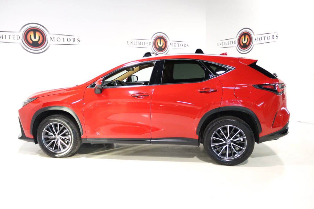 Used 2025 Lexus NX 350 AWD w/ Cold Area Package image 28