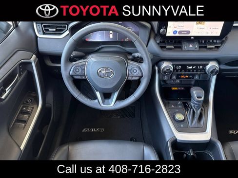Used 2023 Toyota RAV4 XSE AWD/4WD image 19