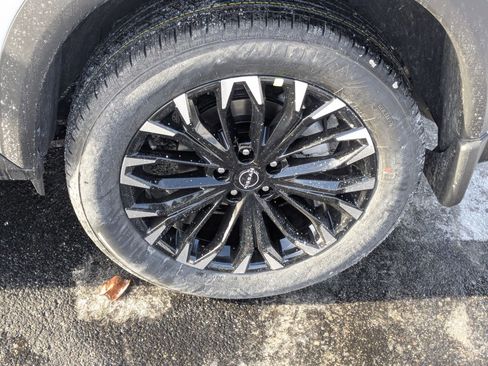 New 2026 Nissan Rogue SV image 10