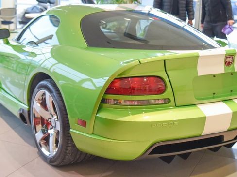 Used 2008 Dodge Viper SRT-10 image 7