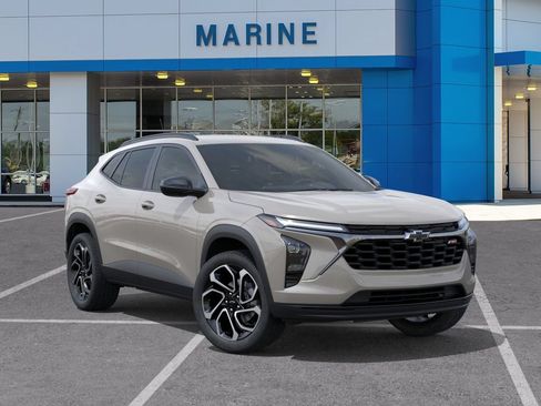 New 2026 Chevrolet Trax RS w/ Driver Confidence Package FWD image 7