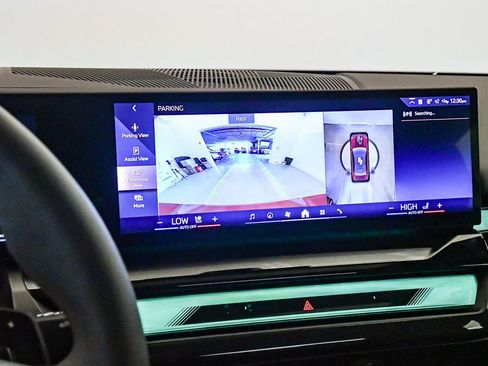 Used 2026 BMW 540i xDrive image 25