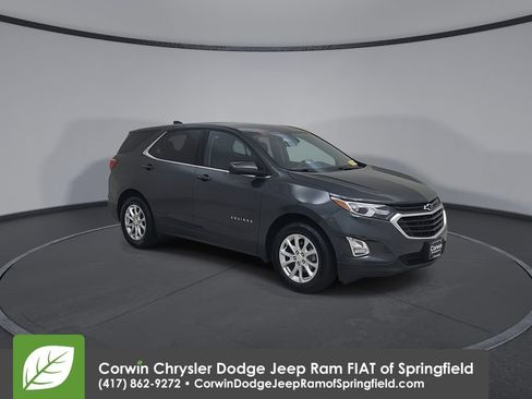 Used 2020 Chevrolet Equinox LT FWD image 3