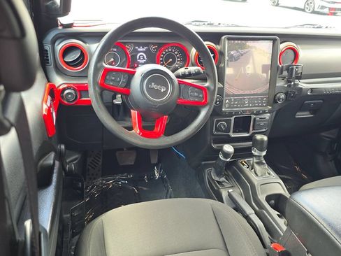 Used 2023 Jeep Wrangler Unlimited Sport AWD/4WD image 12