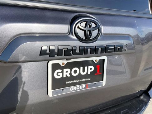 Used 2022 Toyota 4Runner SR5 RWD image 30