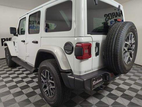 Used 2024 Jeep Wrangler Sahara image 2
