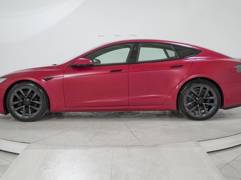Used 2021 Tesla Model S Plaid image 5