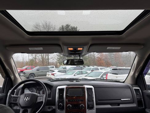 Used 2012 RAM 1500 Laramie AWD/4WD image 21