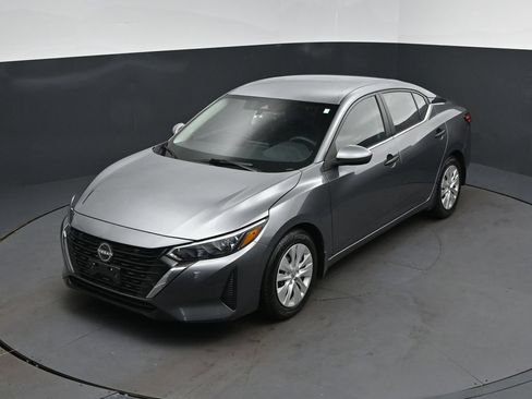 Used 2024 Nissan Sentra S FWD image 30