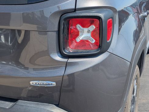 Used 2020 Jeep Renegade Altitude AWD/4WD image 5