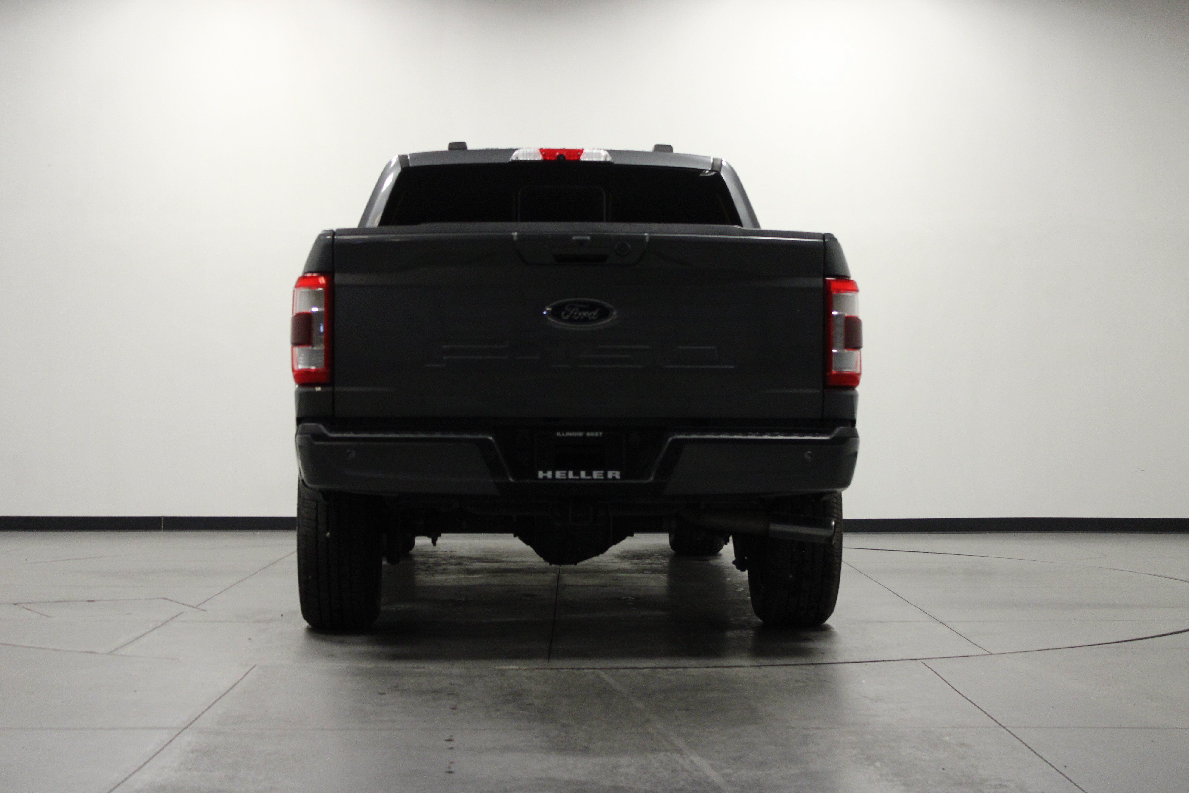 Used 2021 Ford F150 Lariat w/ Max Trailer Tow Package AWD/4WD image 5