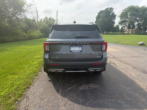 New 2026 Ford Explorer Active w/ Active Comfort Package AWD/4WD image 28