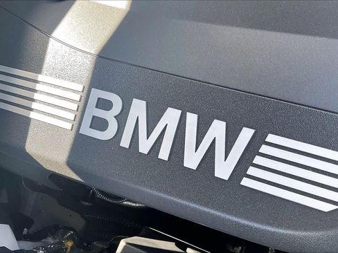 Used 2026 BMW X5 xDrive50e w/ Premium Package AWD/4WD image 17