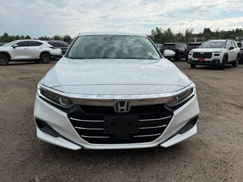 Used 2021 Honda Accord Hybrid image 9