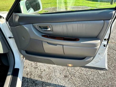 Used 2003 Toyota Avalon XL image 10