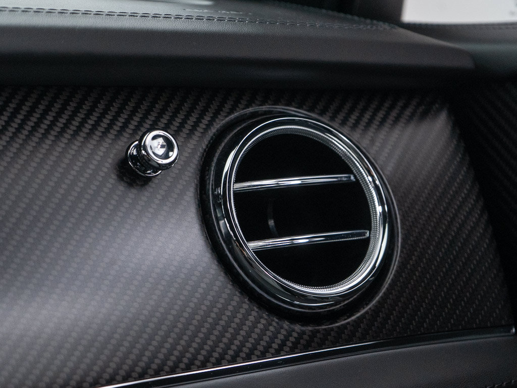 Certified 2022 Bentley Bentayga AWD/4WD image 41