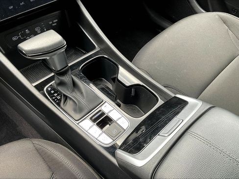 Used 2025 Hyundai Tucson SEL FWD image 18
