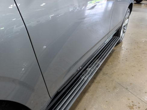 Used 2025 Cadillac Escalade Sport Platinum w/ LPO, Floor Liner Package AWD/4WD image 7
