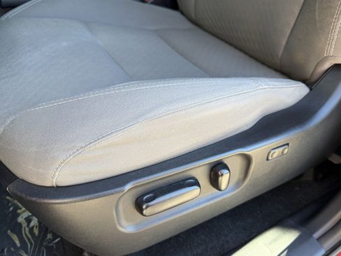 Used 2020 Toyota Tacoma SR5 image 16