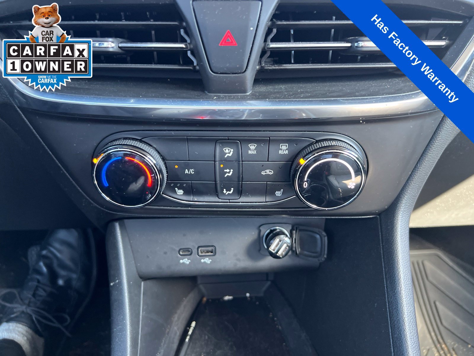 Used 2024 Buick Encore GX Preferred w/ Comfort Package FWD image 16