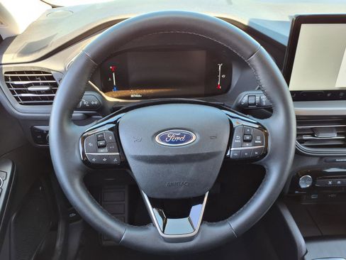 Used 2023 Ford Escape Active w/ Tech Pack #1 AWD/4WD image 12