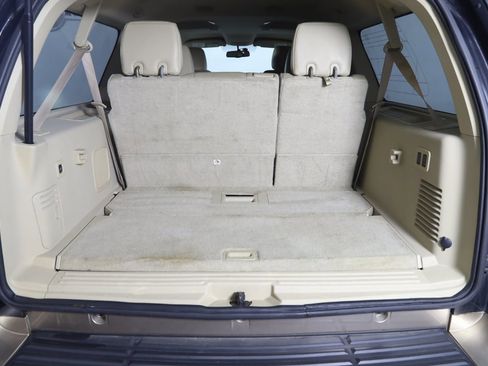 Used 2014 Ford Expedition EL XLT w/ Equipment Group 202A image 43