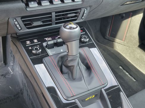 Certified 2026 Porsche 911 GT3 image 21