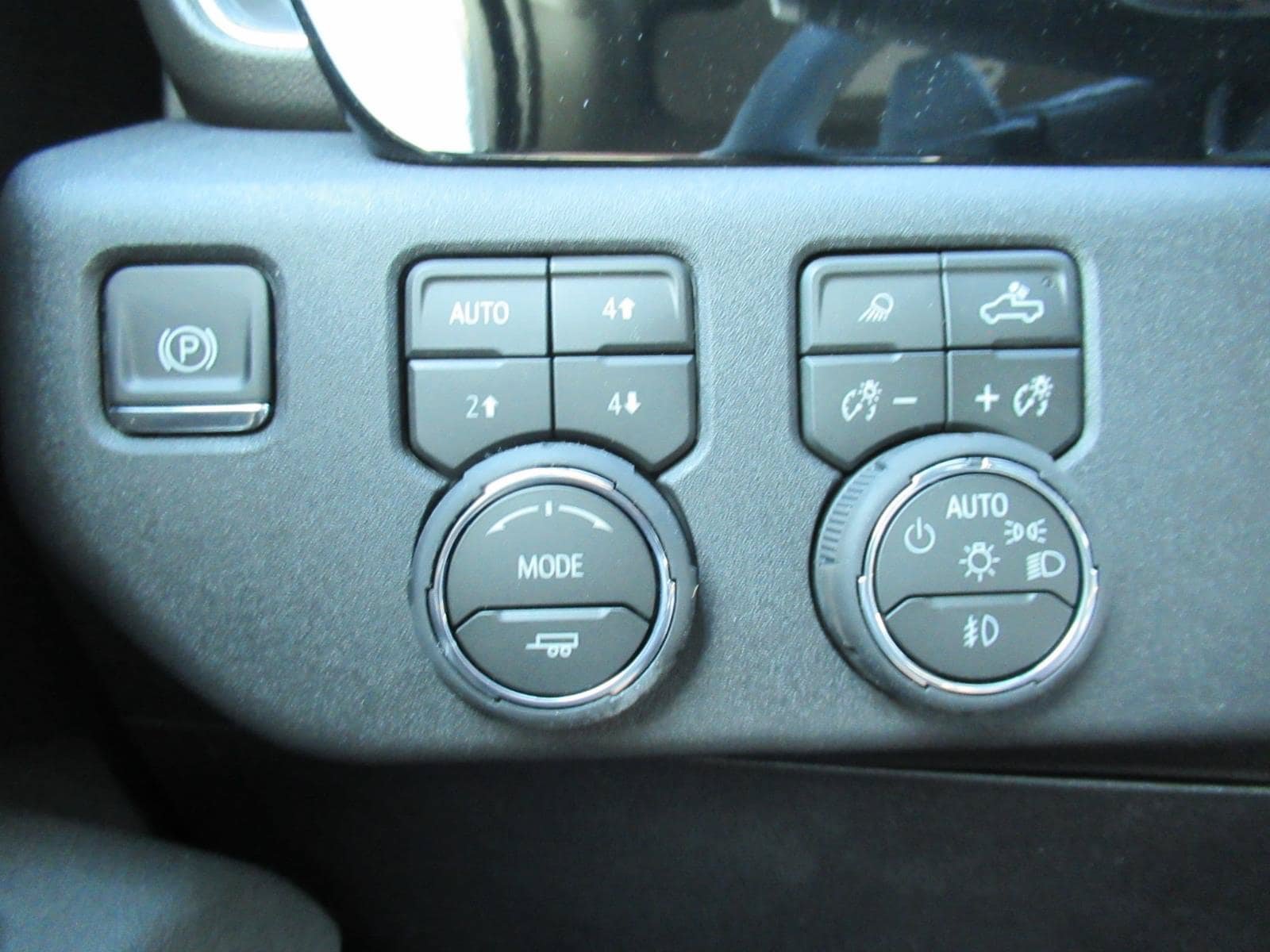 New 2026 Chevrolet Silverado 1500 RST w/ RST All Star Premium Package AWD/4WD image 22