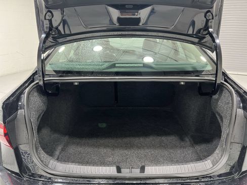 Used 2024 Volkswagen Jetta SE FWD image 23