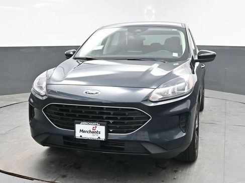 Used 2022 Ford Escape SE w/ SE Sport Appearance Package AWD/4WD image 2
