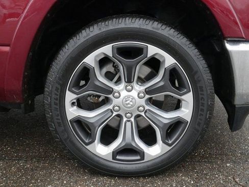 Used 2020 RAM 1500 Limited image 15