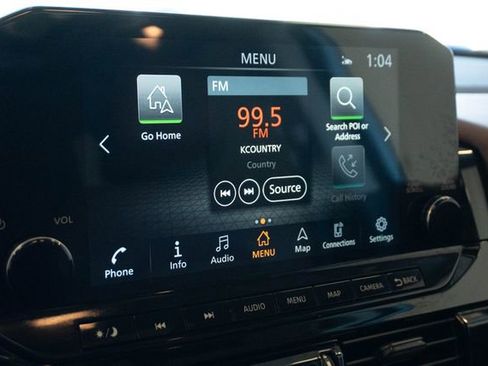 Used 2023 Nissan Pathfinder Platinum w/ Cargo Package image 30