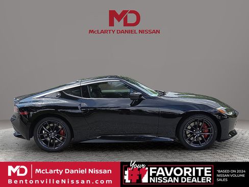 New 2024 Nissan Z Performance w/ Floor Mat Package RWD image 6