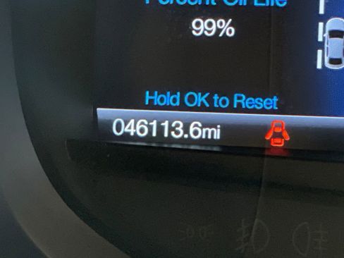 Used 2020 Ford Edge Titanium AWD/4WD image 22