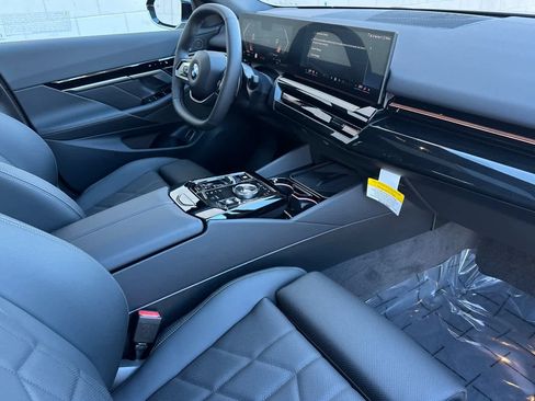 New 2026 BMW 530i xDrive image 17